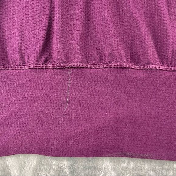 Womens Lululemon No Limits Tank - Picture 5 of 5